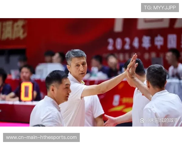 中国男篮用拼搏换来掌声与尊重，中国男篮众人谈